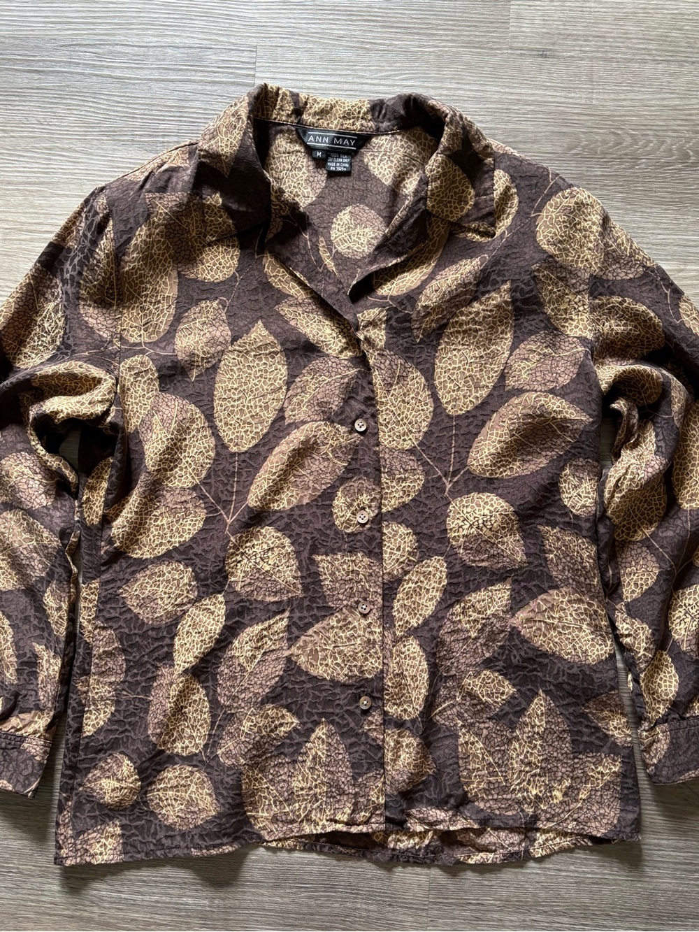 Vintage Ann May 100% Silk Leaf Print Crinkle Blouse - Size M